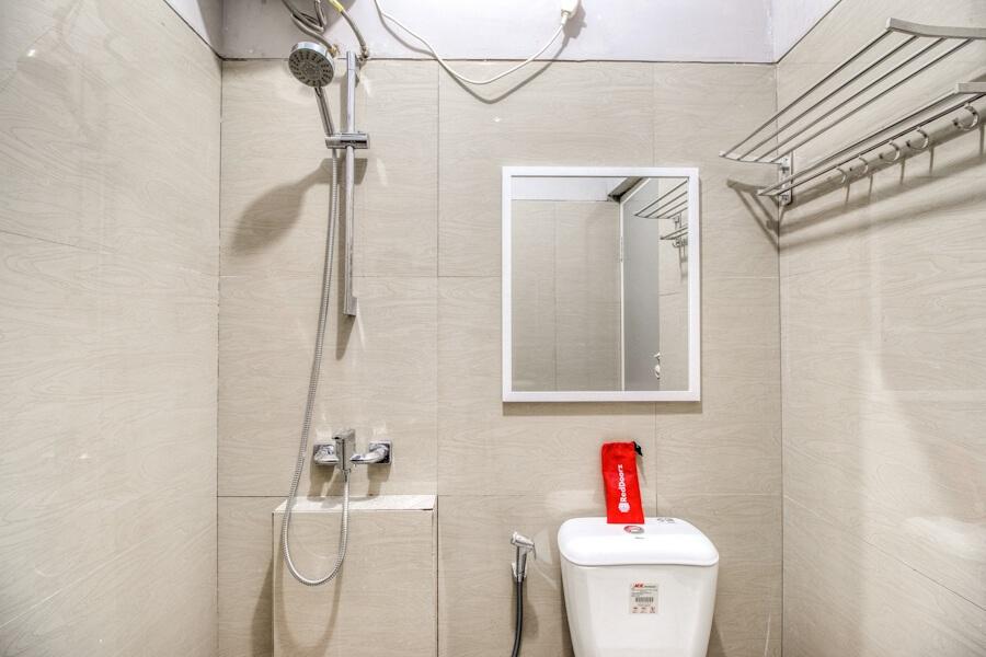 Reddoorz Near Malioboro Tugu Station Jogja Otel Yogyakarta Dış mekan fotoğraf