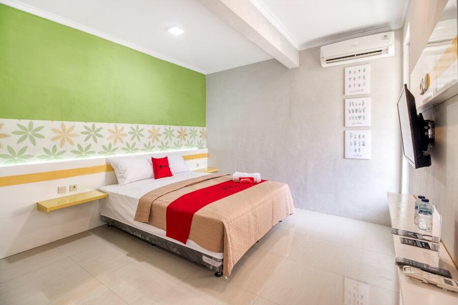 Reddoorz Near Malioboro Tugu Station Jogja Otel Yogyakarta Dış mekan fotoğraf