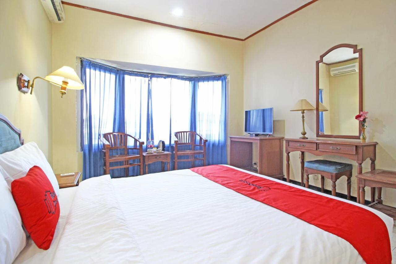 Reddoorz Near Malioboro Tugu Station Jogja Otel Yogyakarta Dış mekan fotoğraf